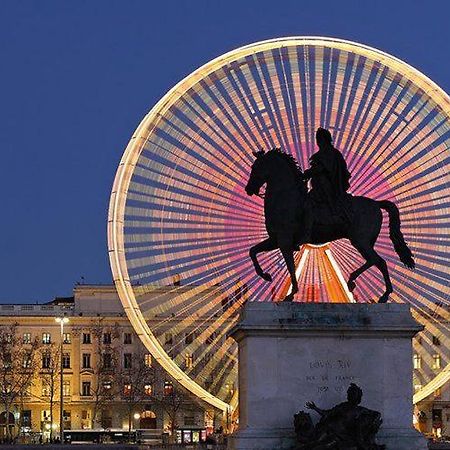 Hotel Moulin A Vent Gerland Vénissieux エクステリア 写真