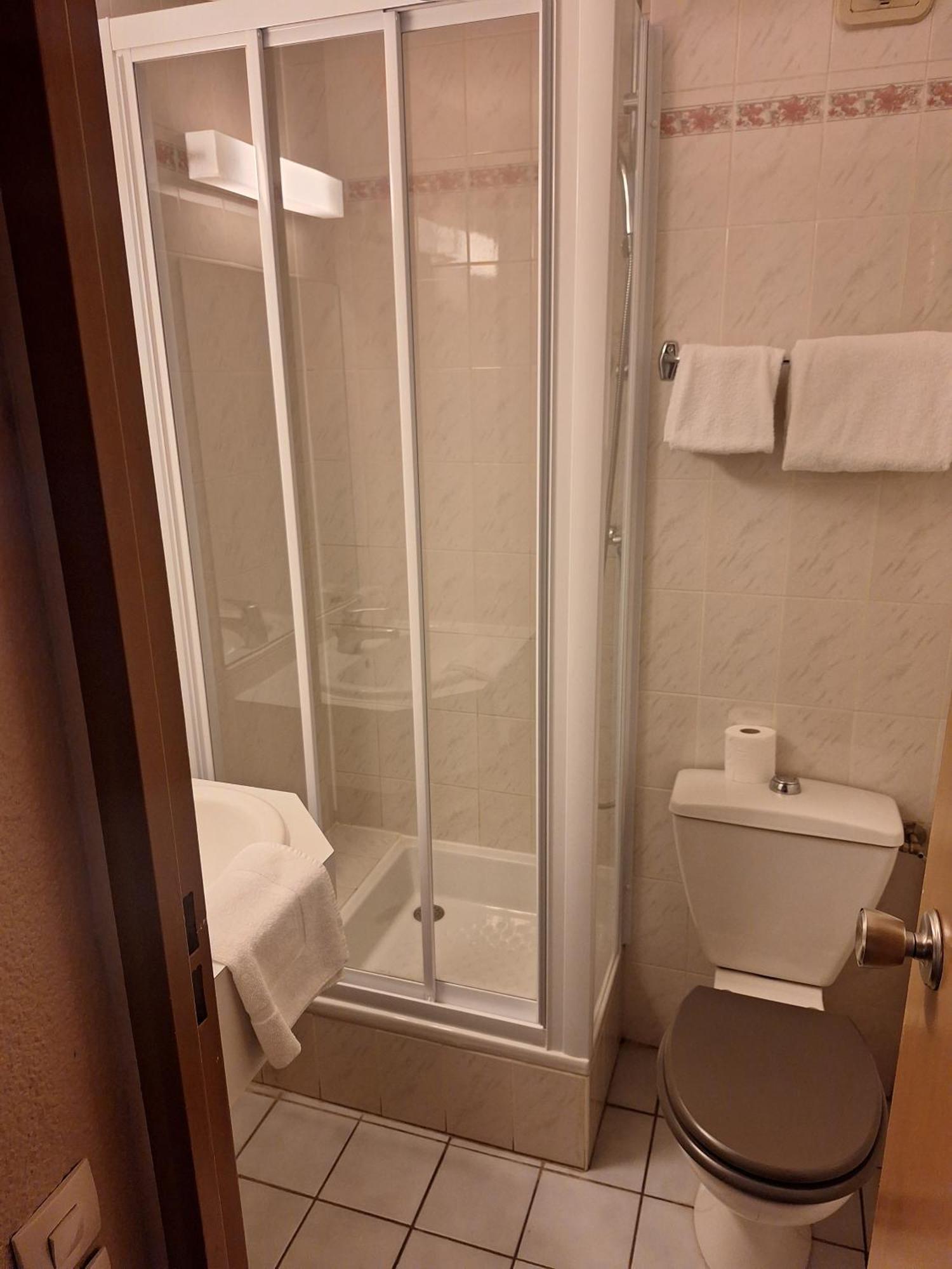 Hotel Moulin A Vent Gerland Vénissieux エクステリア 写真